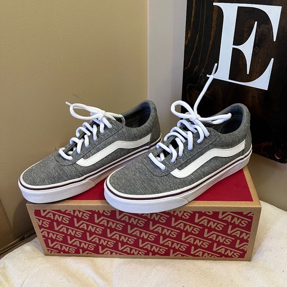 VANS grey sneakers size 6.5 - Picture 1 of 7